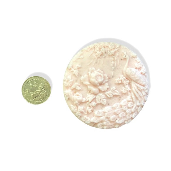 Peacock soap - Picture 1 of 2